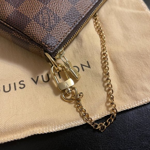 Louis Vuitton Mini Pochette Illustre Evasion - Picture 4 of 8